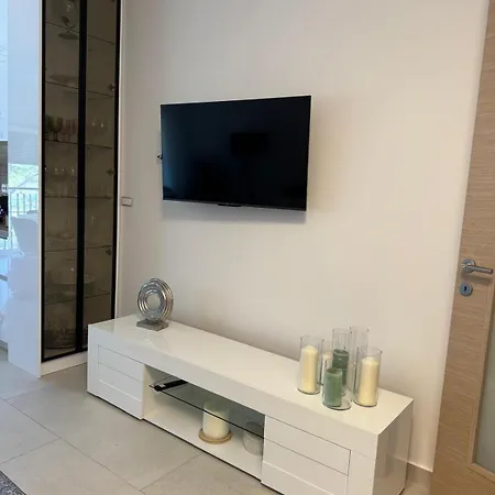 Apartment Malu Bibinje