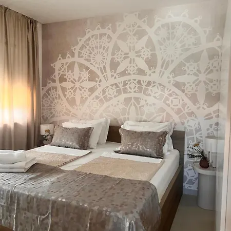 Malu 公寓 *